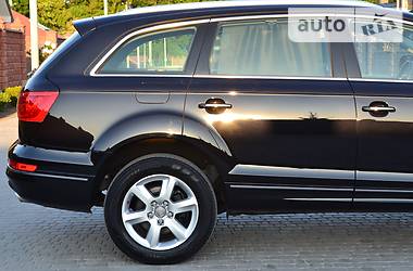 Внедорожник / Кроссовер Audi Q7 2011 в Ровно