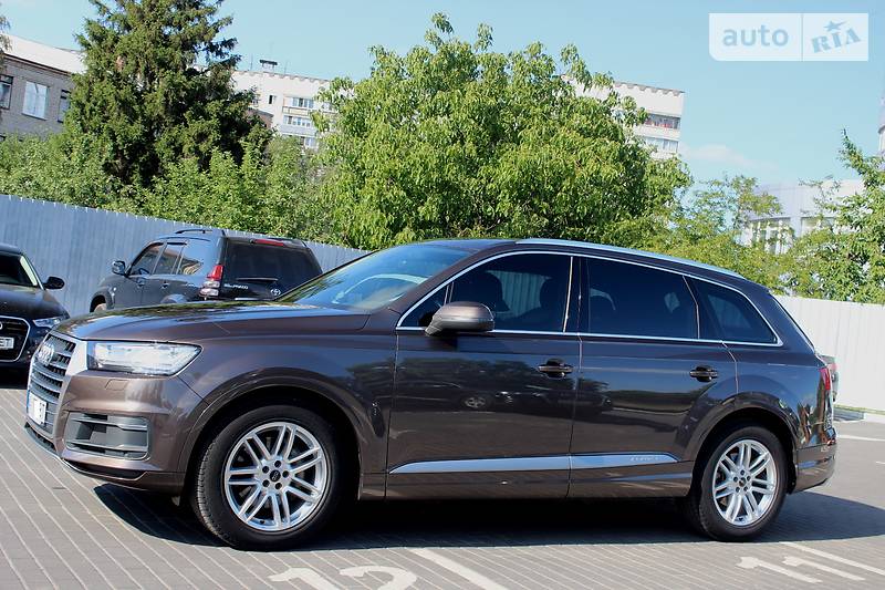 Внедорожник / Кроссовер Audi Q7 2015 в Харькове