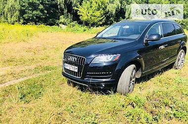 Внедорожник / Кроссовер Audi Q7 2014 в Сумах