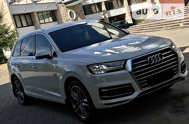 Внедорожник / Кроссовер Audi Q7 2016 в Днепре