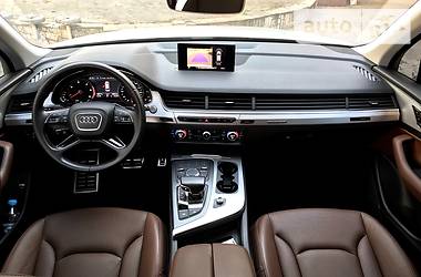 Внедорожник / Кроссовер Audi Q7 2016 в Днепре