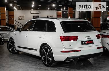 Внедорожник / Кроссовер Audi Q7 2018 в Одессе