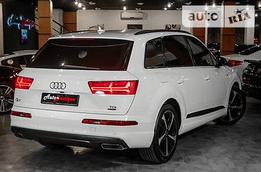 Внедорожник / Кроссовер Audi Q7 2018 в Одессе