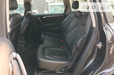 Внедорожник / Кроссовер Audi Q7 2012 в 