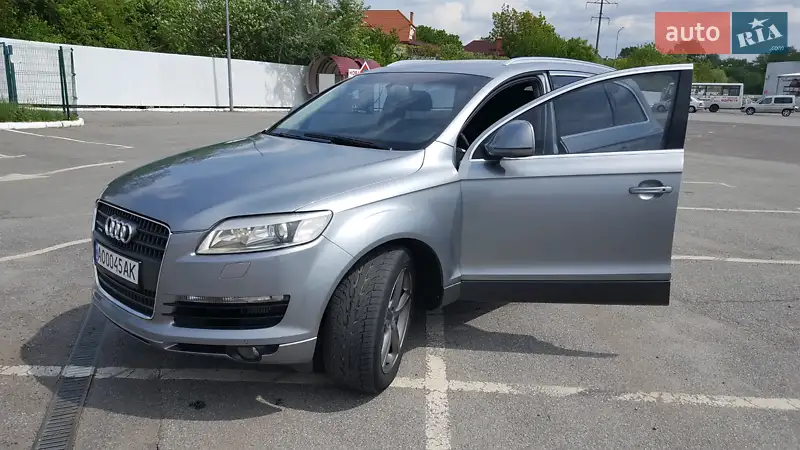 Audi Q7