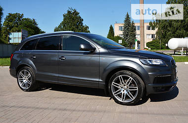 Внедорожник / Кроссовер Audi Q7 2014 в 