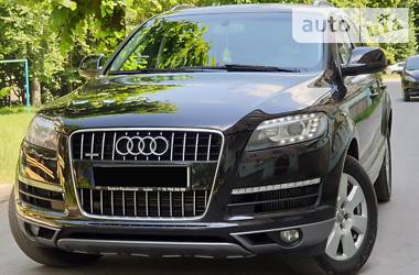 Позашляховик / Кросовер Audi Q7 2011 в Тернополі