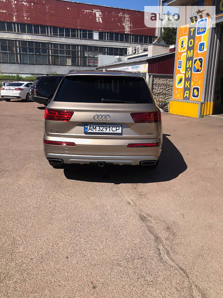 Позашляховик / Кросовер Audi Q7 2018 в Житомирі