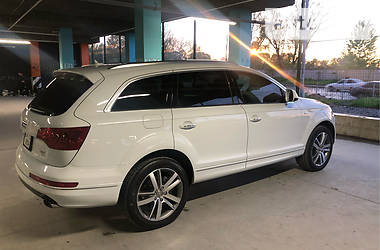 Позашляховик / Кросовер Audi Q7 2014 в 
