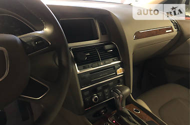 Позашляховик / Кросовер Audi Q7 2014 в 