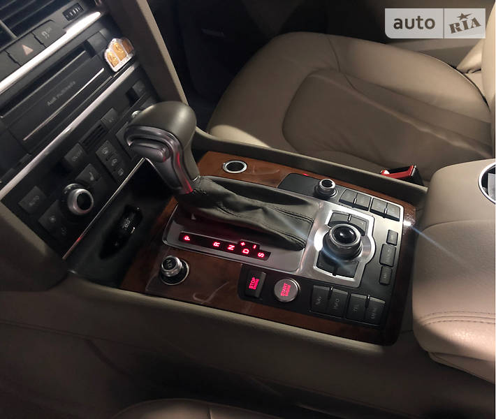 Позашляховик / Кросовер Audi Q7 2014 в Києві