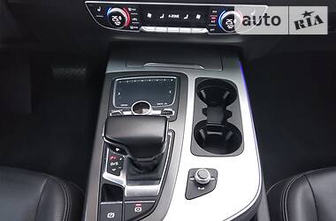 Внедорожник / Кроссовер Audi Q7 2016 в Сумах