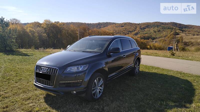 Позашляховик / Кросовер Audi Q7 2011 в Калуші