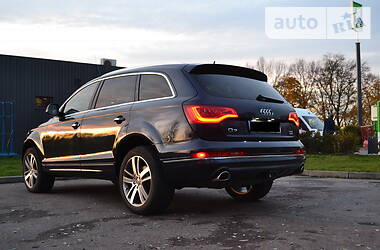 Позашляховик / Кросовер Audi Q7 2013 в Львові