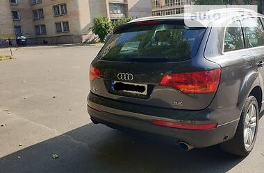 Внедорожник / Кроссовер Audi Q7 2007 в Киеве