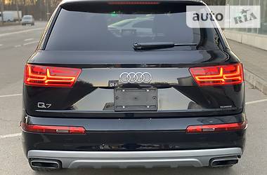 Внедорожник / Кроссовер Audi Q7 2016 в Виннице