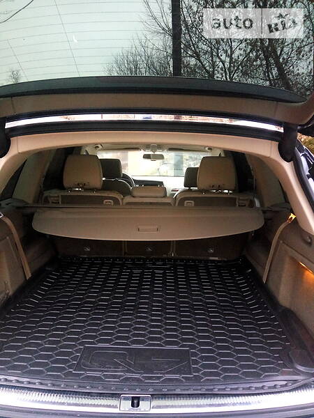Позашляховик / Кросовер Audi Q7 2012 в Чернівцях