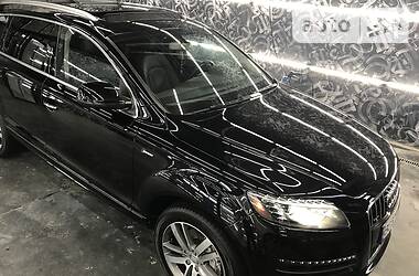 Позашляховик / Кросовер Audi Q7 2013 в 