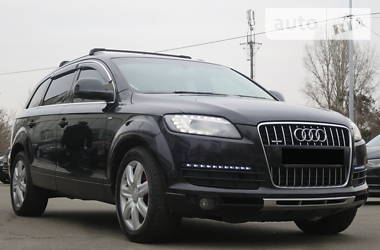 Позашляховик / Кросовер Audi Q7 2006 в 