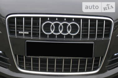 Позашляховик / Кросовер Audi Q7 2006 в 