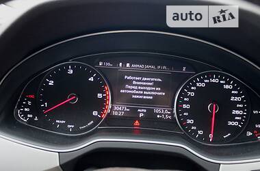 Позашляховик / Кросовер Audi Q7 2016 в 