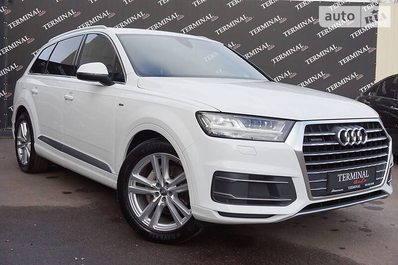 Внедорожник / Кроссовер Audi Q7 2017 в Одессе