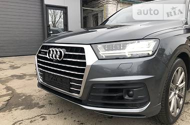 Внедорожник / Кроссовер Audi Q7 2016 в Тернополе