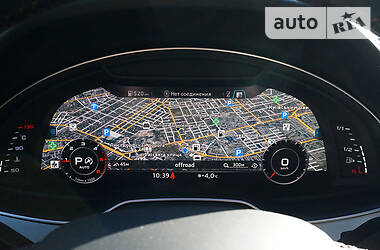 Позашляховик / Кросовер Audi Q7 2017 в 