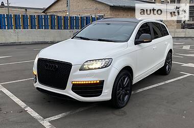 Внедорожник / Кроссовер Audi Q7 2009 в Киеве