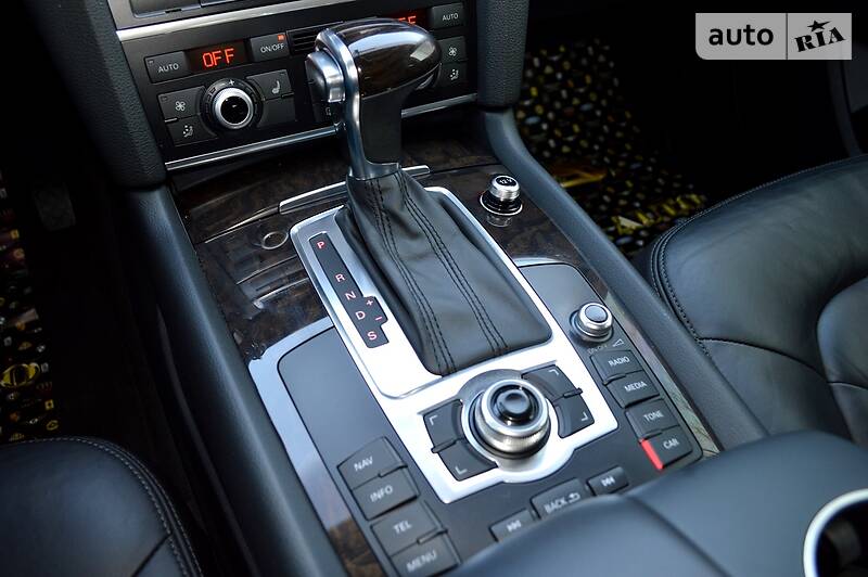 Позашляховик / Кросовер Audi Q7 2014 в Одесі фото 56 Позашляховик / Кросовер Audi Q7 2014 в Одесі