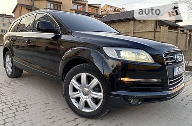 Внедорожник / Кроссовер Audi Q7 2007 в Каменец-Подольском