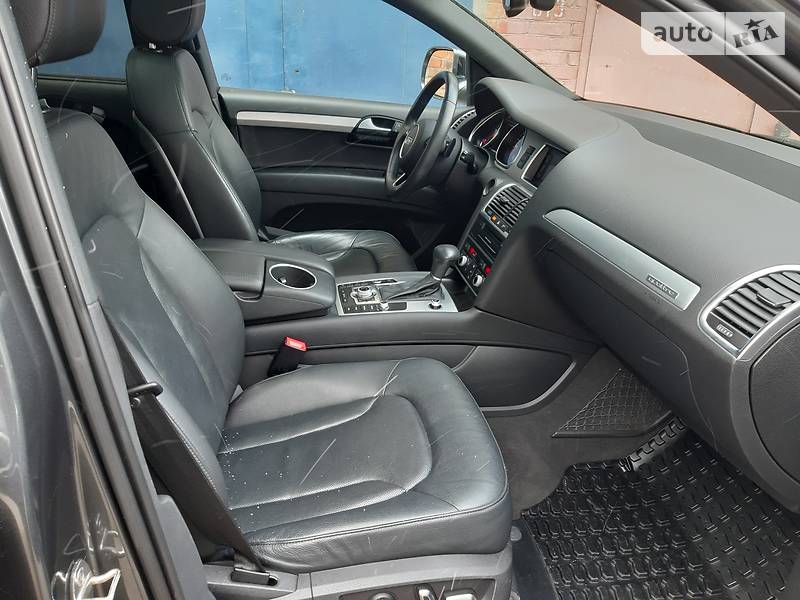 Позашляховик / Кросовер Audi Q7 2015 в Сумах