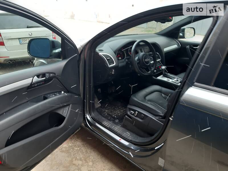 Позашляховик / Кросовер Audi Q7 2015 в Сумах