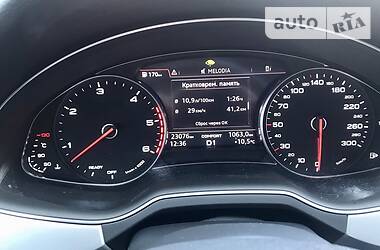 Позашляховик / Кросовер Audi Q7 2017 в 