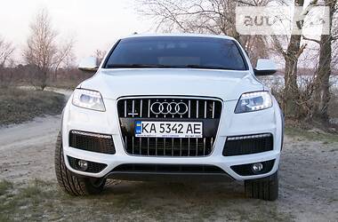 Внедорожник / Кроссовер Audi Q7 2013 в Киеве