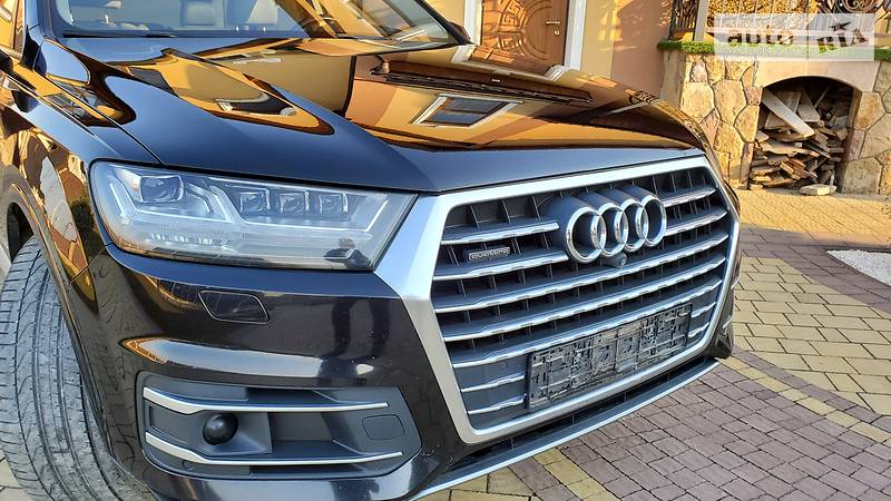 Позашляховик / Кросовер Audi Q7 2015 в Тернополі