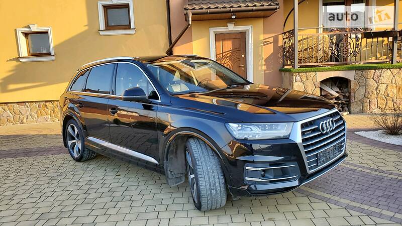 Позашляховик / Кросовер Audi Q7 2015 в Тернополі
