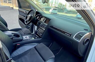 Внедорожник / Кроссовер Audi Q7 2010 в 