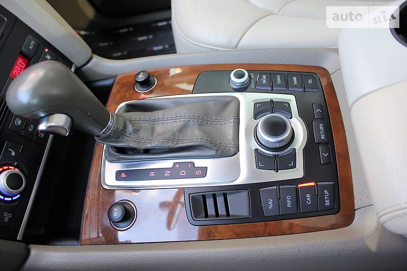 Позашляховик / Кросовер Audi Q7 2008 в Львові