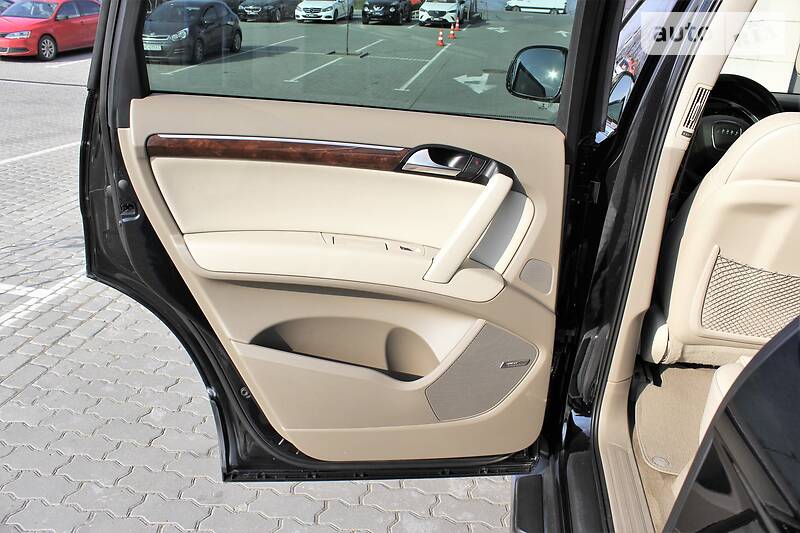 Позашляховик / Кросовер Audi Q7 2008 в Львові