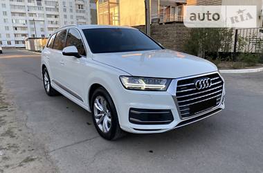 Позашляховик / Кросовер Audi Q7 2016 в Одесі