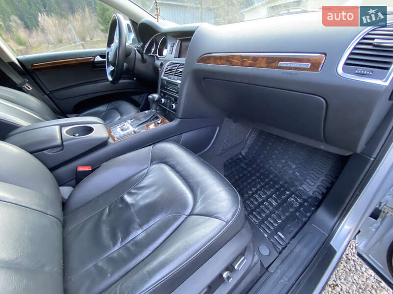 Позашляховик / Кросовер Audi Q7 2015 в Косові фото 8 Позашляховик / Кросовер Audi Q7 2015 в Косові