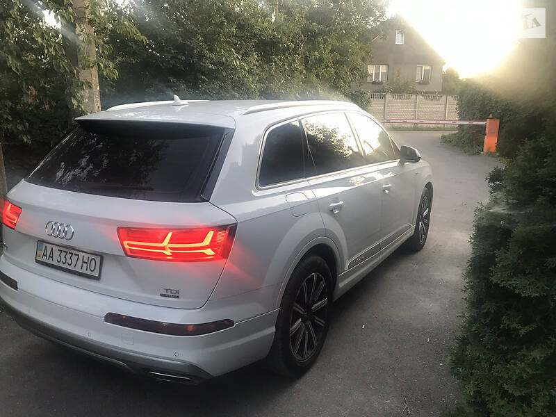 Позашляховик / Кросовер Audi Q7 2016 в Києві фото 8 Позашляховик / Кросовер Audi Q7 2016 в Києві