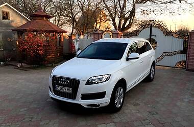 Позашляховик / Кросовер Audi Q7 2010 в 