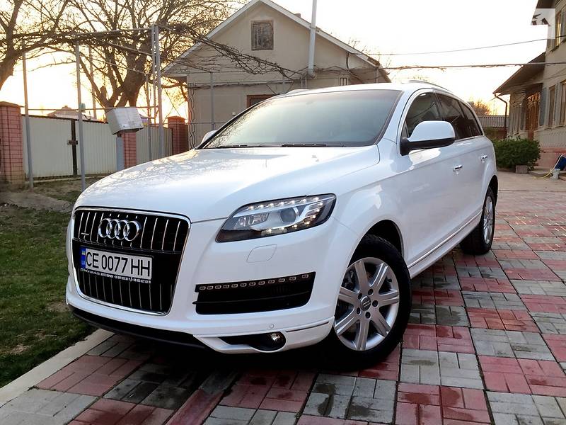 Внедорожник / Кроссовер Audi Q7 2010 в Черновцах