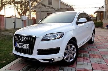Позашляховик / Кросовер Audi Q7 2010 в 
