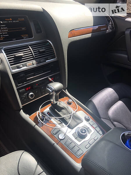 Позашляховик / Кросовер Audi Q7 2015 в Ужгороді фото 7 Позашляховик / Кросовер Audi Q7 2015 в Ужгороді