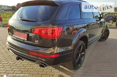 Позашляховик / Кросовер Audi Q7 2014 в 
