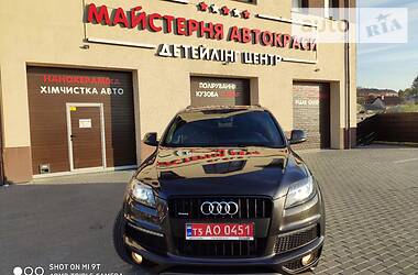 Позашляховик / Кросовер Audi Q7 2014 в 