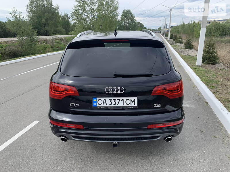 Позашляховик / Кросовер Audi Q7 2009 в Києві